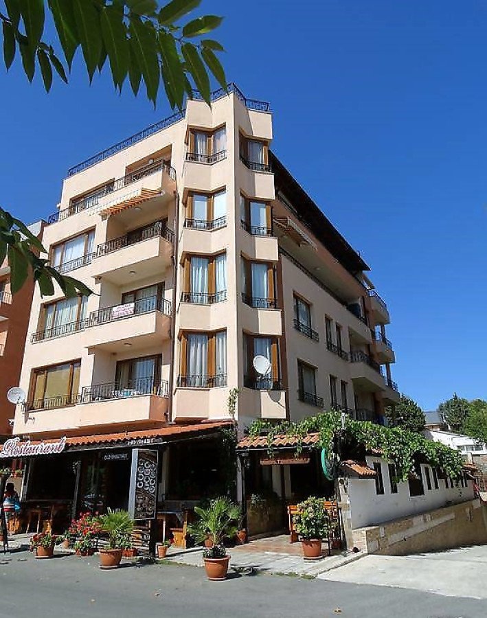 For Sale: Restaurant in the new part of Nessebar