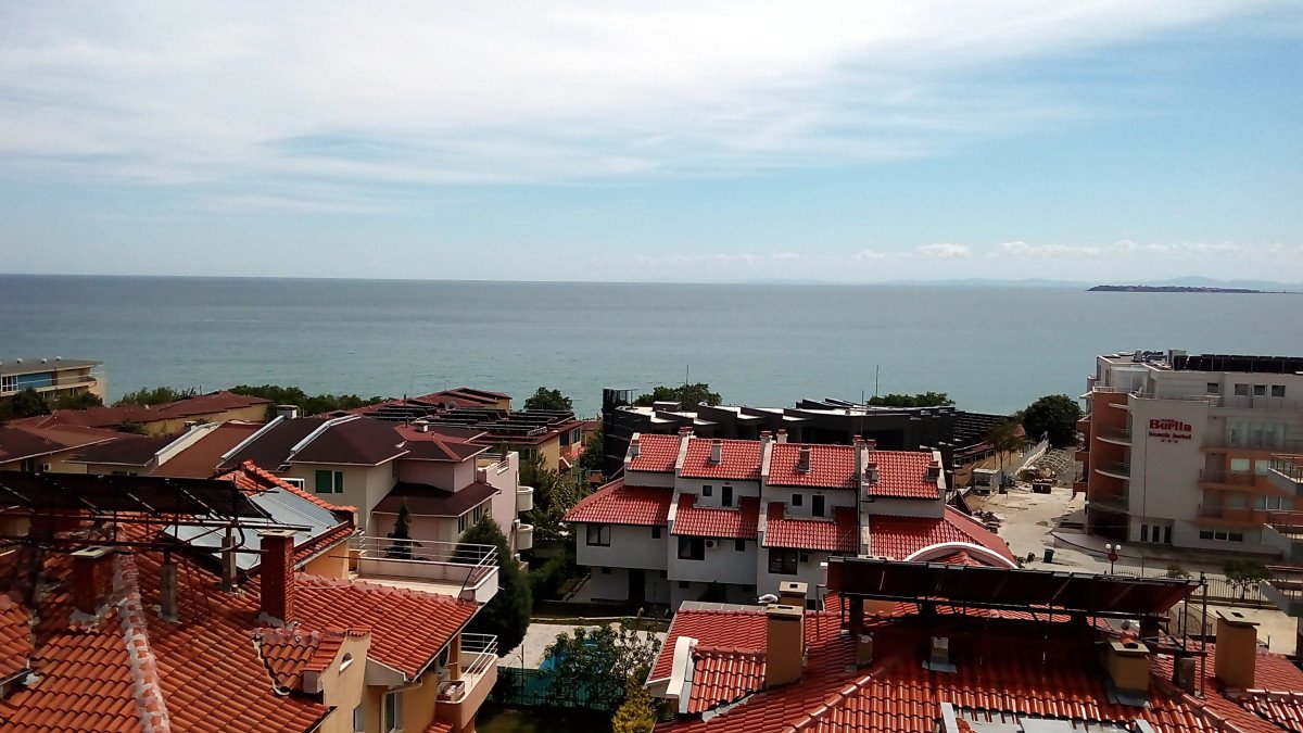 Продажа: Двухуровневая квартира с морской панорамой. 3 балкона