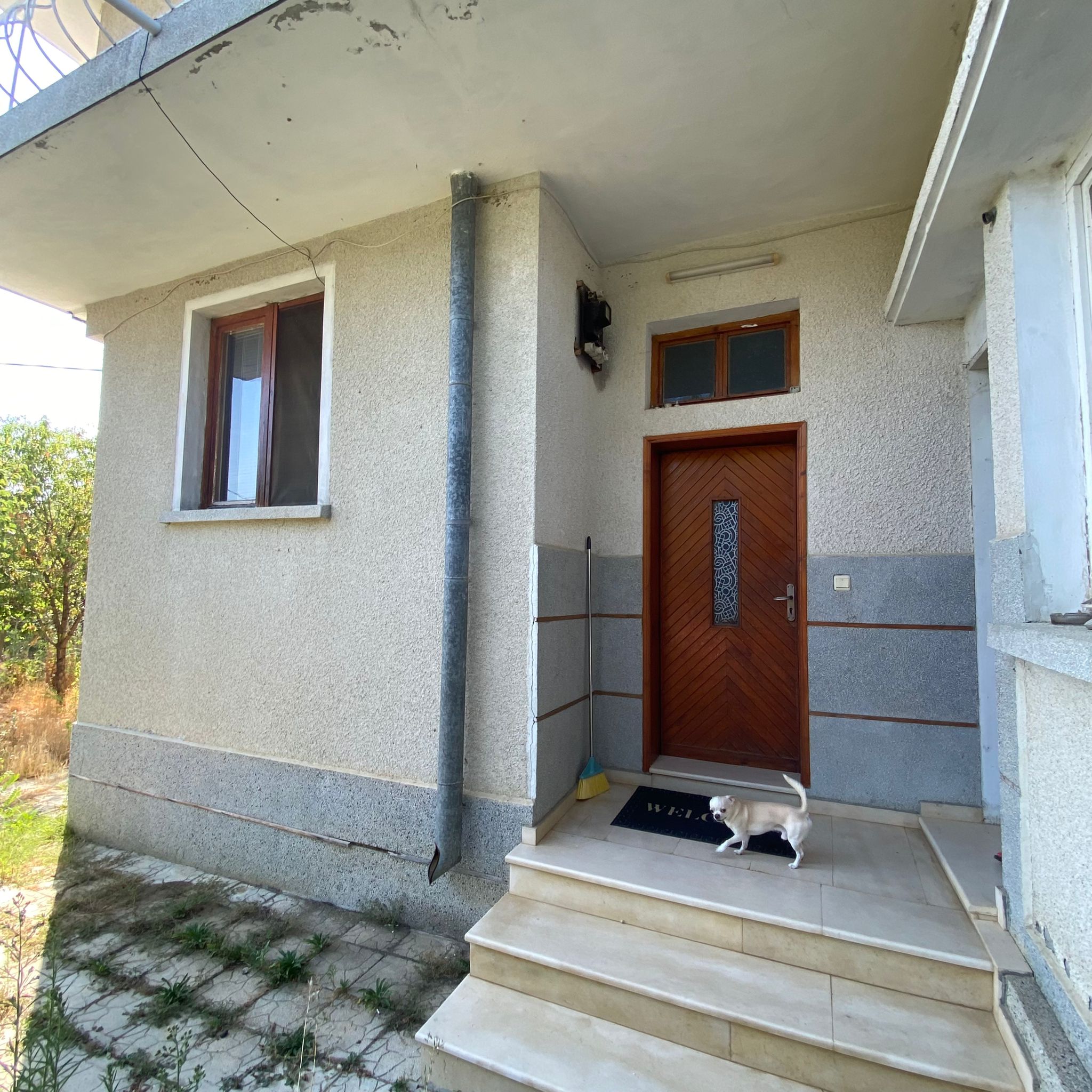 Продава: Двуетажна къща в Кошарица