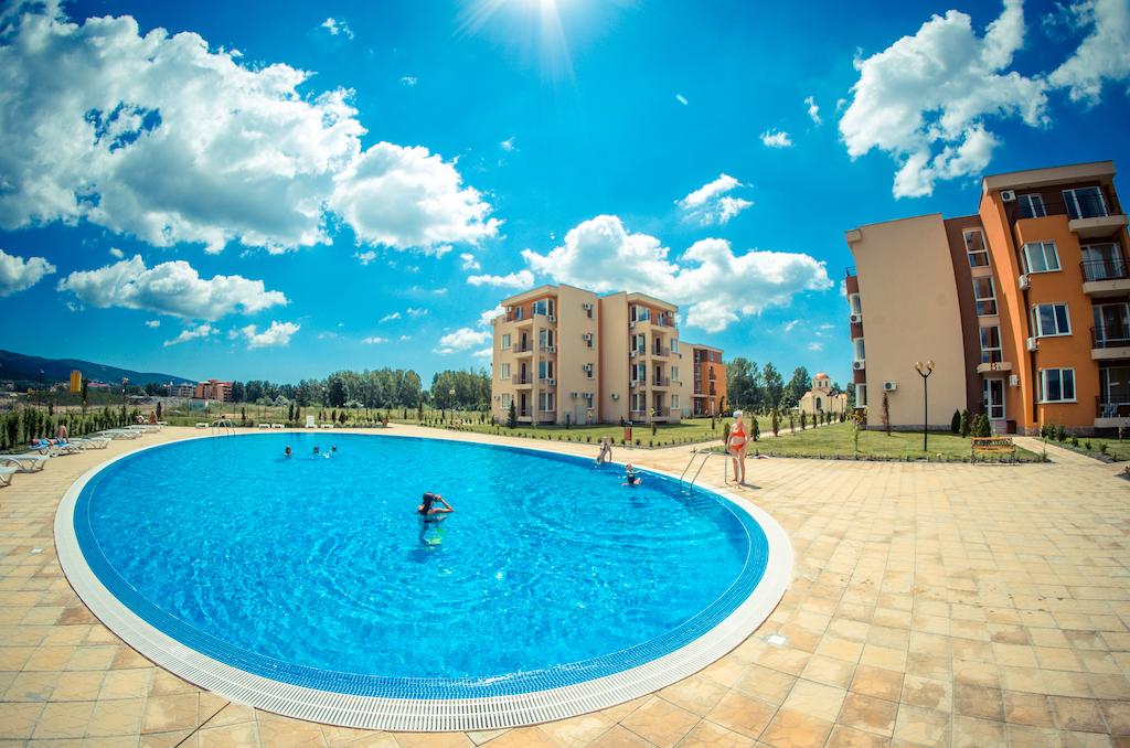 For Sale: Beautiful one-bedroom apartment in Sunny Beach
