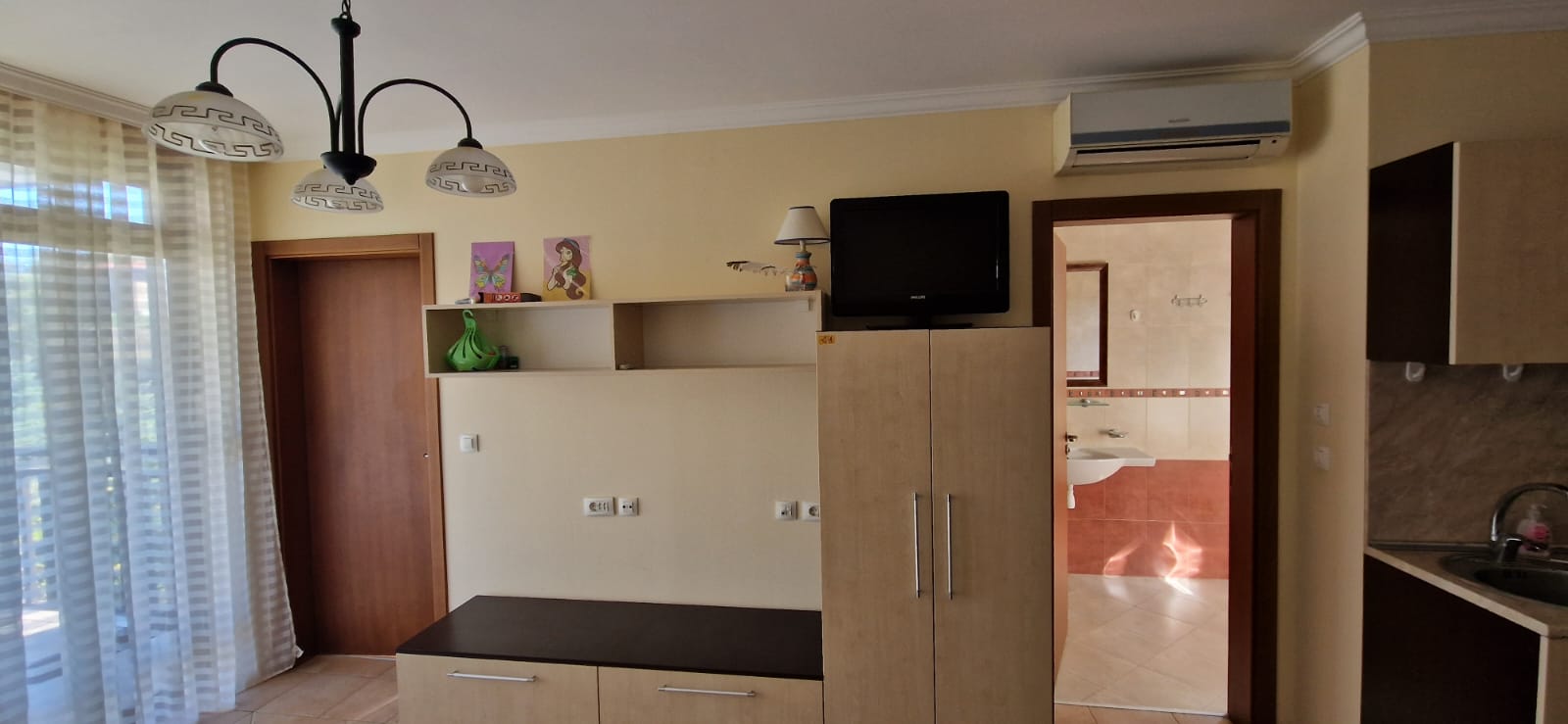 Продава: Двустаен апартамент на първа линия в Созопол